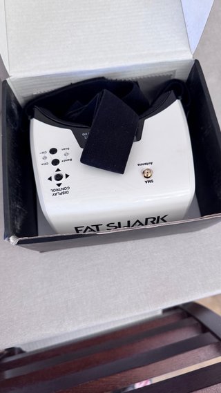 Dron FPV Eachine Cvatar Cinewhoop + Fat Shark