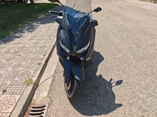 Yamaha X-max 300