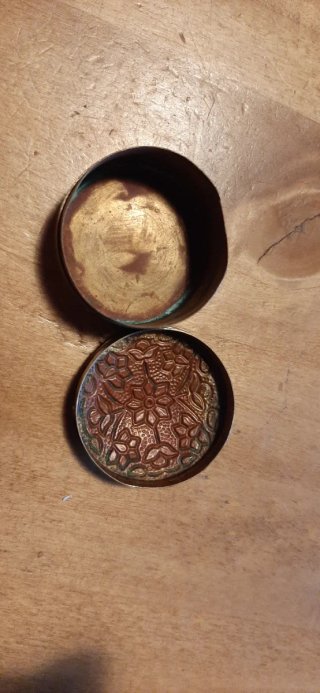 Portapillole vintage scatoletta metallo cloisonné