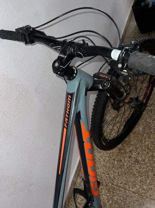 Bicicleta Montaña Giant Talon 2 29