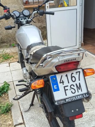 Yamaha YBR 2007 Plata 37mil km papeles a mí nombre