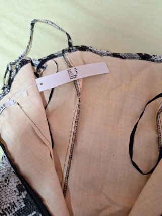 Vestido estampado serpiente tirantes