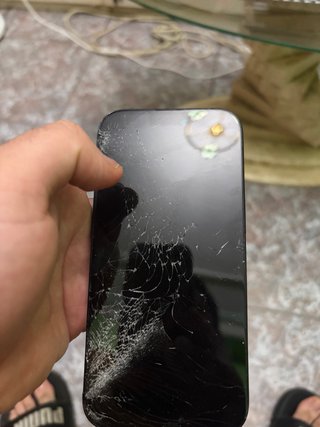 iPhone 15 64GB