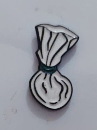Lote de 13 chapas y pins vintage