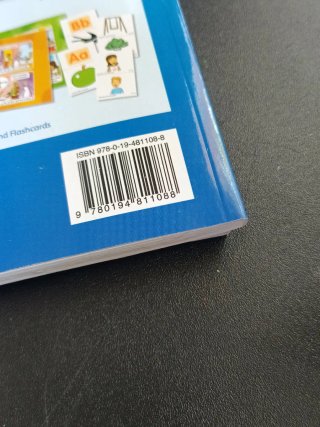 Family and Friends 2nd Edition 1. Class Book Pa...