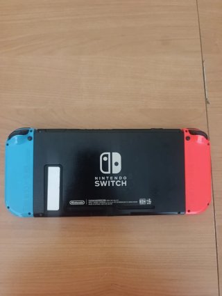 Nintendo Switch Azul/Rojo + Accesorios