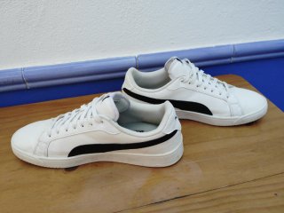 Zapatillas Puma Blancas y Negras