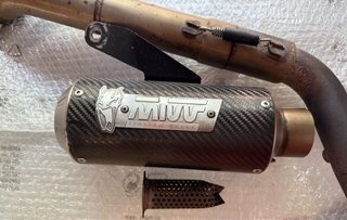 Escape MIVV carbono Yamaha MT-125 2023