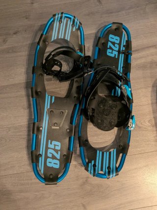 Raquetas de nieve con funda. Usadas 1 vez