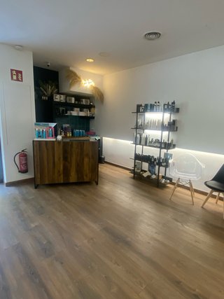 Traspaso Peluquería Completa