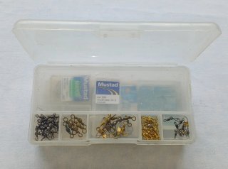 Lote 10 pesca: giratorios y anzuelos