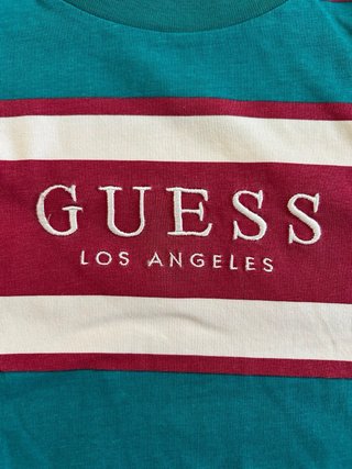 Camiseta Guess Rayas Roja y Verde