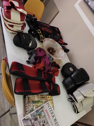 Lote Boxeo/Kickboxing/Muay Thai Venum