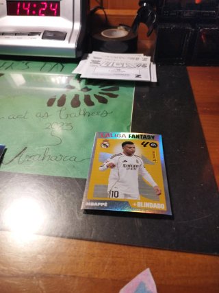 Lamine Yamal y Mbappé - LaLiga Fantasy 2026