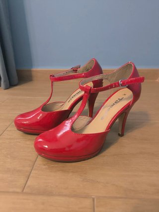 Zapatos de fiesta rojos Tamaris talla 36