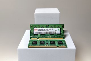 2x Módulos Memoria RAM Hynix 1GB DDR2