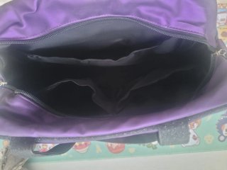 Bolso Maléfica Disney morado oscuro metalizado