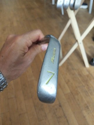 Hierro 7 Mizuno Trump T vara acero regular