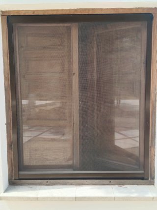 Ventana madera pino con contraventana