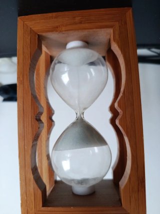 Reloj de arena de madera ⏳