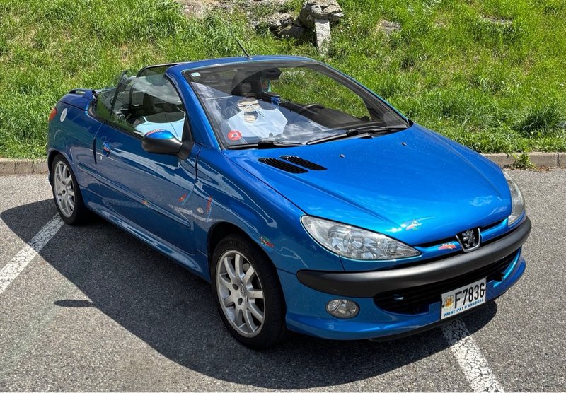 Peugeot 206cc 2.0 16V - foto 1