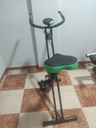 Bicicleta Estática plegable Poco Uso
