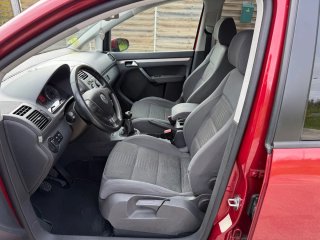 Volkswagen Touran highline 2.0 tdi
