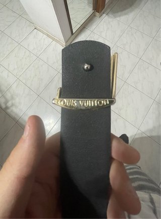 Cintura Louis Vuitton monogramma oro