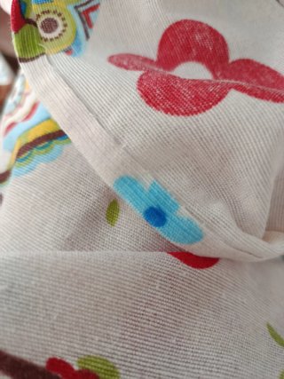 Cortina infantil de tela con dibujos
