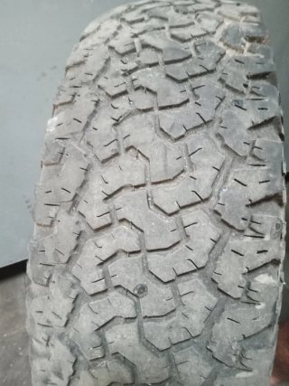 Llanta Suzuki BFGoodrich 215/75R15