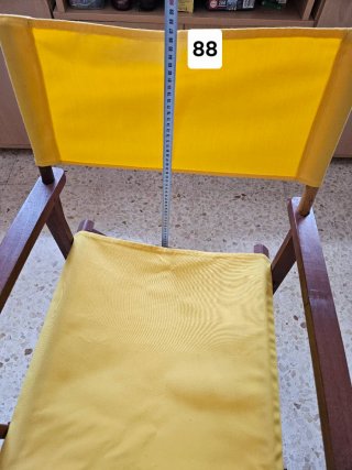Sillas plegables de madera y tela