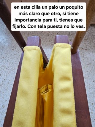 Sillas plegables de madera y tela