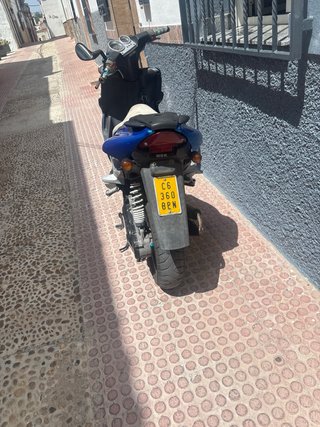 Yamaha Aerox Azul/Blanco Scooter