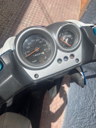Yamaha Aerox Azul/Blanco Scooter