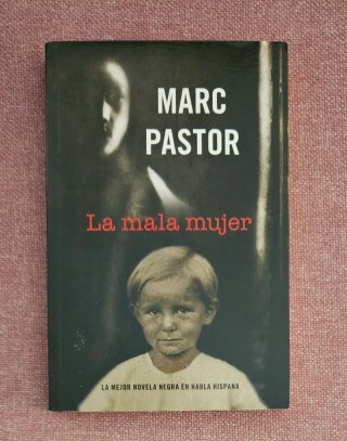 Libros (2) de novela negra.