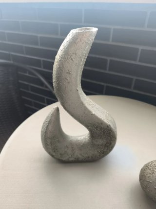 Adornos salón metal gris  25€ las 2 Cada una 15€