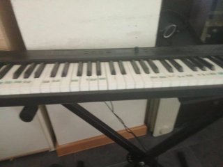 Teclado Alesis Recital play. 88 teclas.