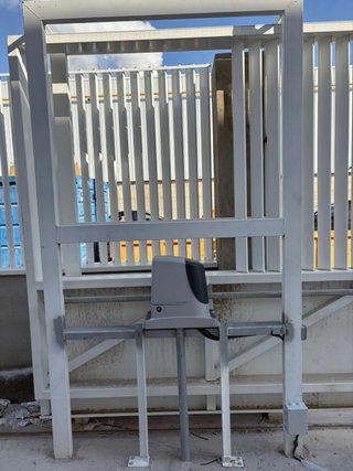 Automatismos para puertas y persinas en valencia