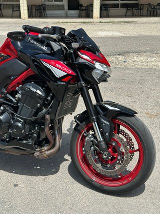 Kawasaki Z900 Full 2024