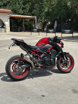 Kawasaki Z900 Full 2024