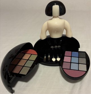Muñeca Maquillaje Paleta Sombras