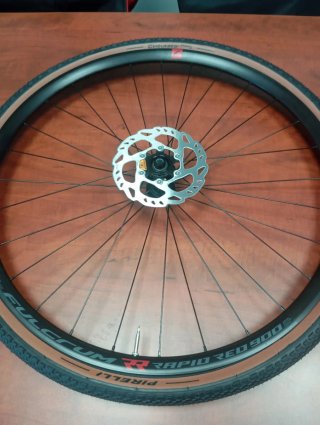 Juego Ruedas Gravel Fulcrum Pirelli