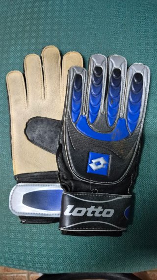 Guantes de portero Lotto