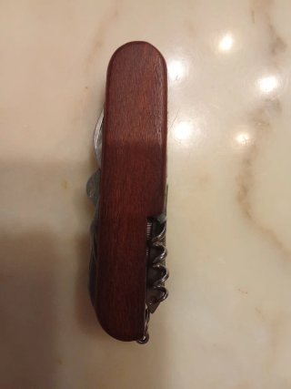 Coltellino multiuso in legno Con 11 funzioni