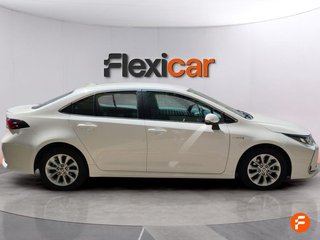 Toyota Corolla 1.8 125H ACTIVE TECH E-CVT SEDAN