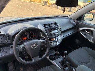 Toyota RAV4 2010