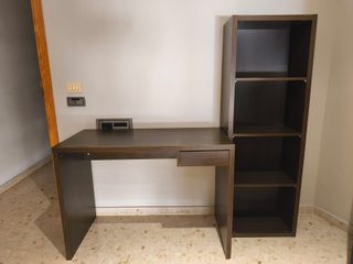 Pack Escritorio y Estantería IKEA