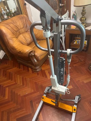 Grúa elevadora eléctrica para personas