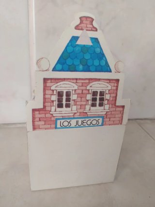 Casita Cubo Desmontable con 4 Libritos