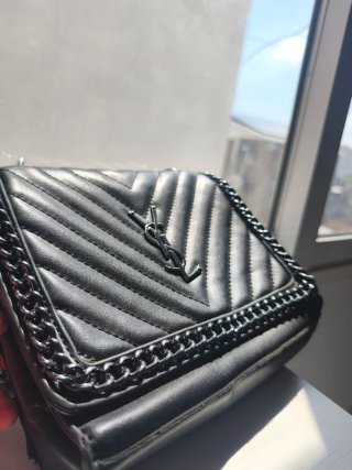 Bolso Saint Laurent Negro Matelassé Cadena